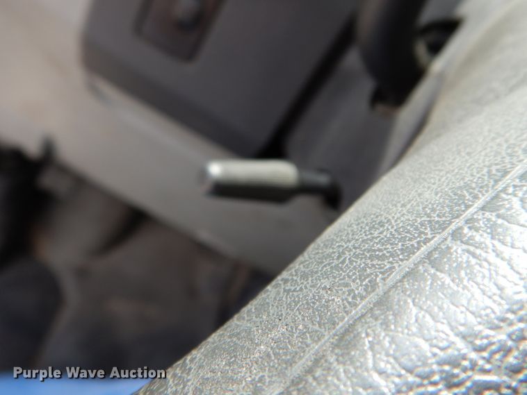 image for item DM2922 2009 Ford E450  shuttle bus