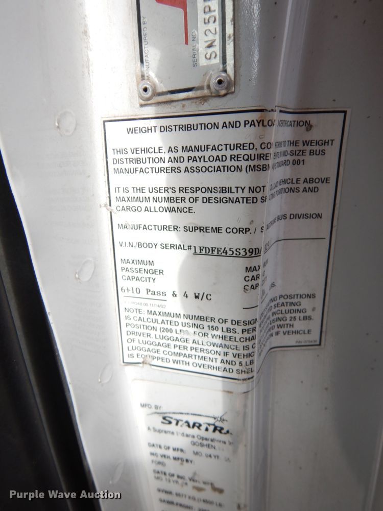 image for item DM2922 2009 Ford E450  shuttle bus