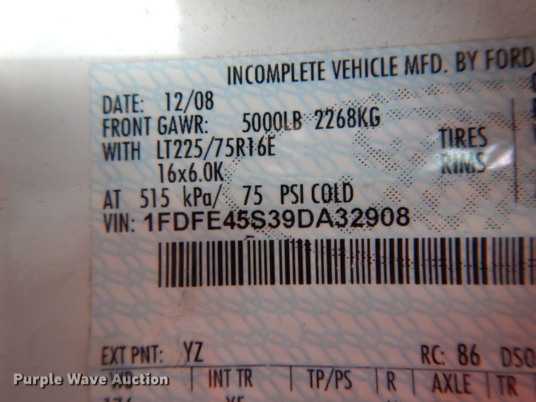 image for item DM2922 2009 Ford E450  shuttle bus