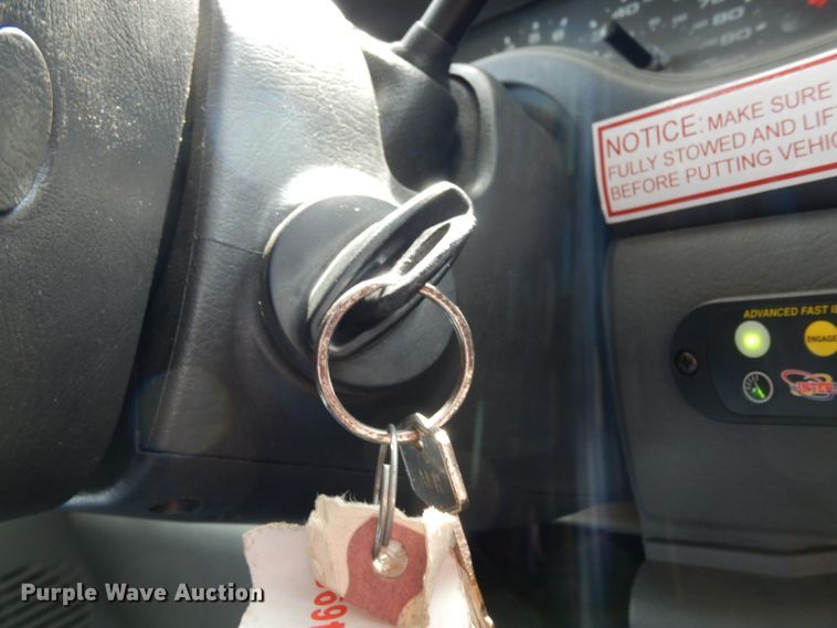 image for item DM2923 2008 Ford E450  shuttle bus