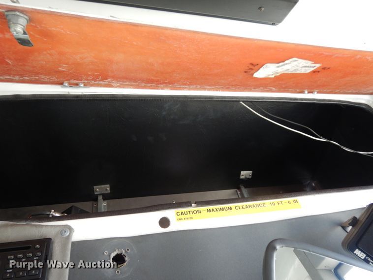 image for item DM2923 2008 Ford E450  shuttle bus