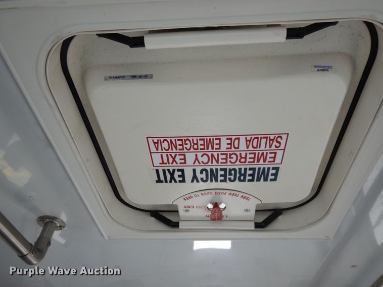 image for item DM2923 2008 Ford E450  shuttle bus