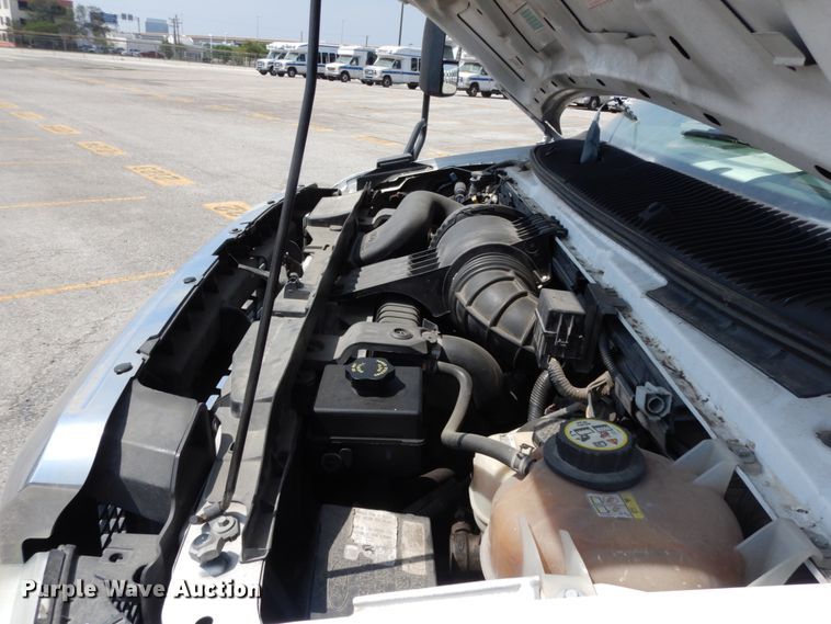 image for item DM2923 2008 Ford E450  shuttle bus