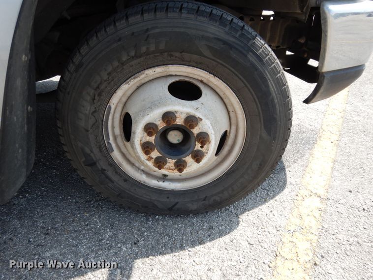 image for item DM2923 2008 Ford E450  shuttle bus