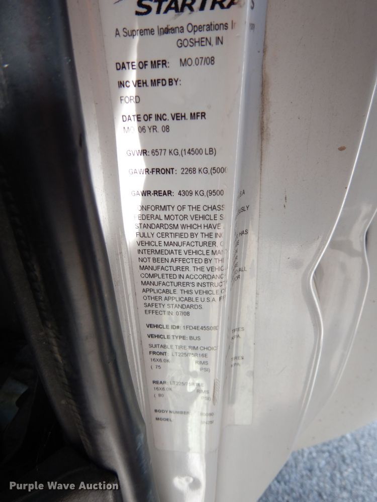 image for item DM2923 2008 Ford E450  shuttle bus