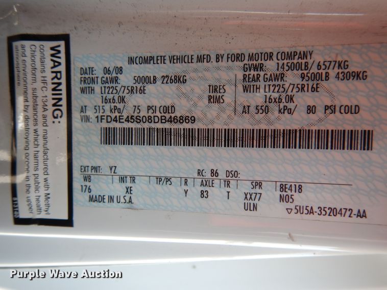 image for item DM2923 2008 Ford E450  shuttle bus