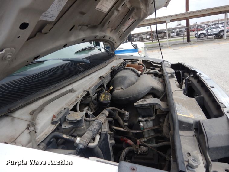 image for item DM2924 2009 Ford E450  shuttle bus