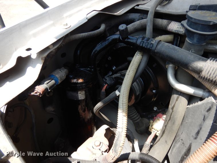 image for item DM2925 2008 Ford E350  shuttle bus