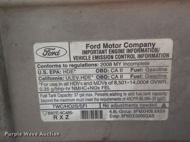 image for item DM2925 2008 Ford E350  shuttle bus