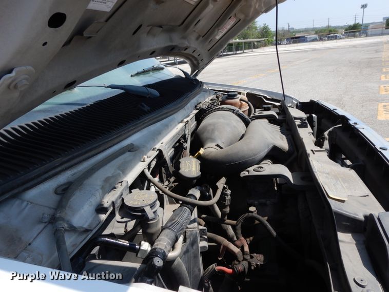 image for item DM2926 2009 Ford E450  shuttle bus