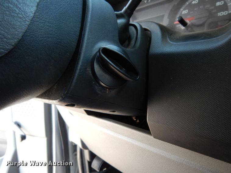 image for item DM2927 2011 Ford E450  shuttle bus