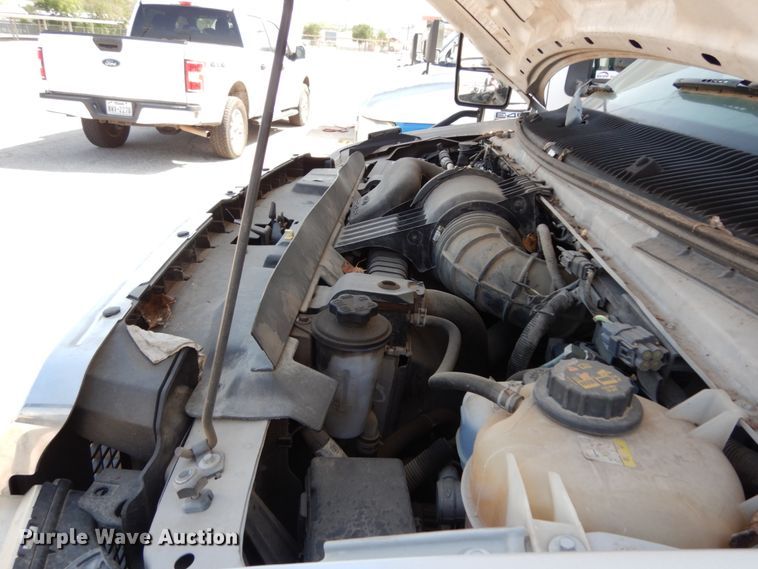 image for item DM2927 2011 Ford E450  shuttle bus