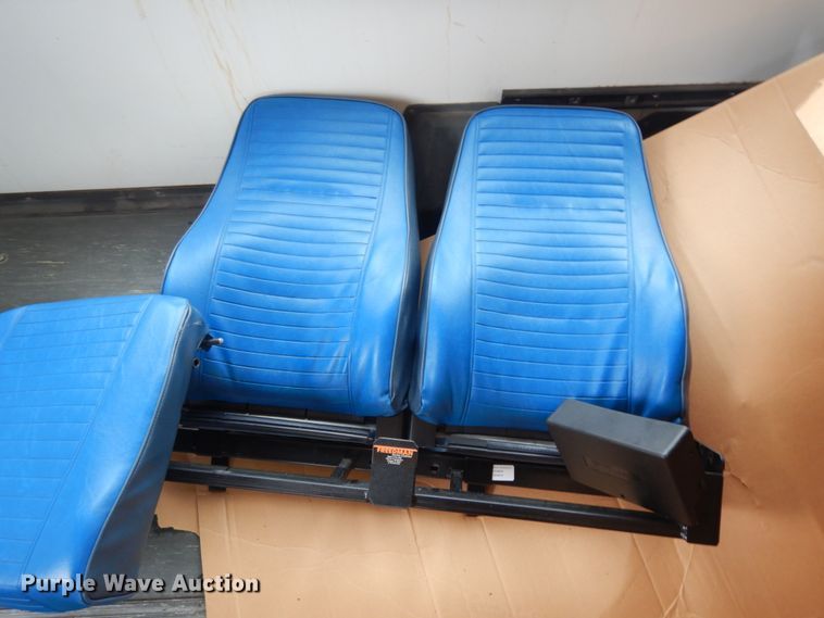 image for item DM2928 2008 Ford E450  shuttle bus