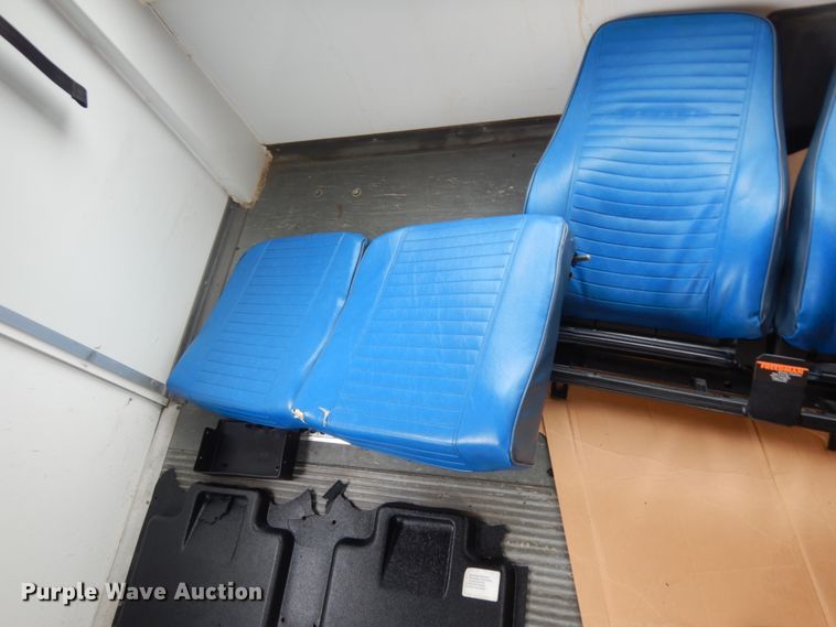 image for item DM2928 2008 Ford E450  shuttle bus