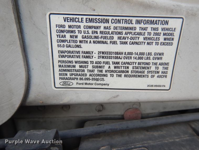 image for item DM2929 2002 Ford E450  shuttle bus