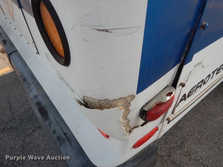 image for item DM2929 2002 Ford E450  shuttle bus