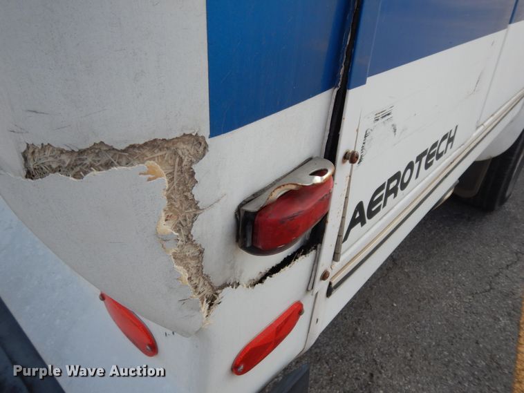 image for item DM2929 2002 Ford E450  shuttle bus