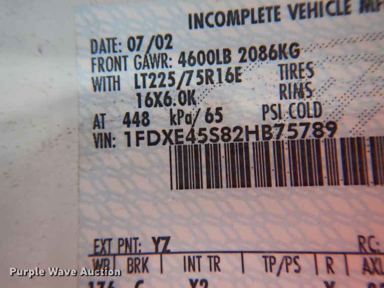 image for item DM2929 2002 Ford E450  shuttle bus