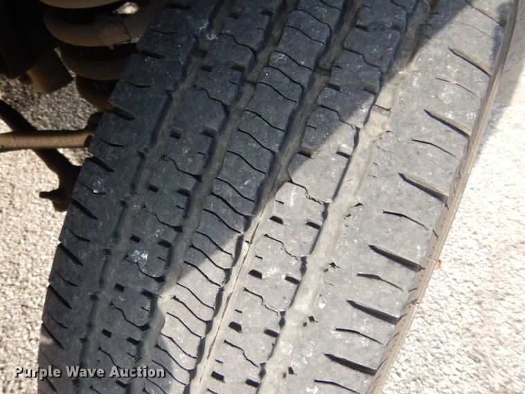 image for item DM2930 2008 Ford E450  shuttle bus