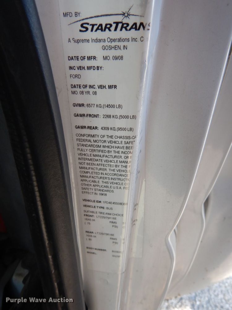 image for item DM2930 2008 Ford E450  shuttle bus