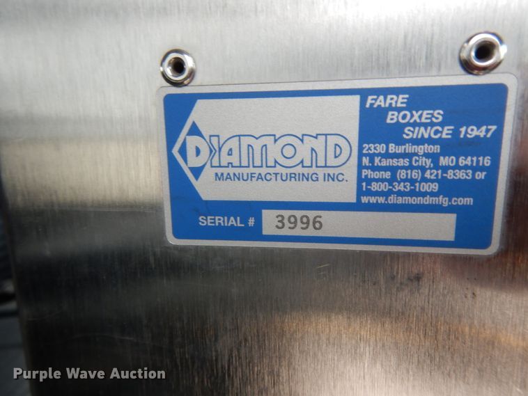 image for item DM2932 2008 Ford E350  shuttle bus