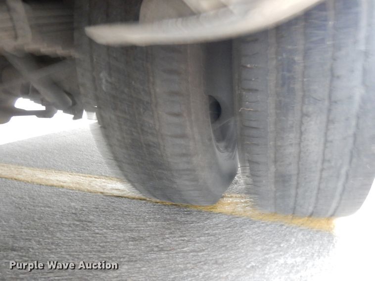 image for item DM2933 2009 Ford E450  shuttle bus