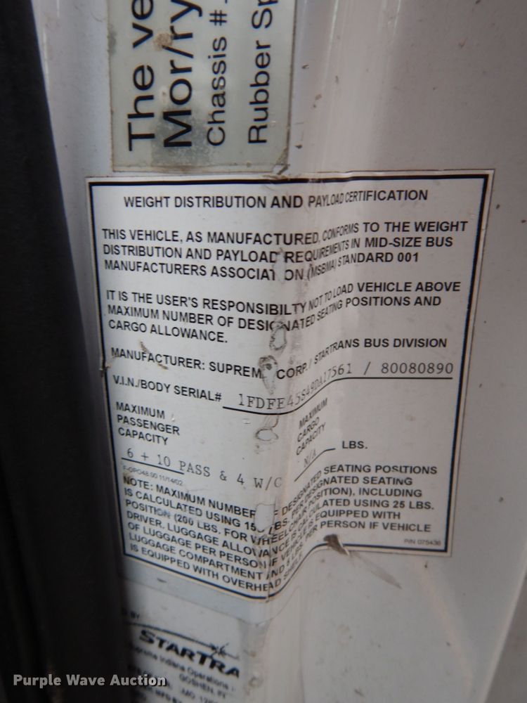 image for item DM2933 2009 Ford E450  shuttle bus