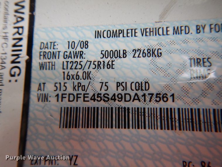 image for item DM2933 2009 Ford E450  shuttle bus