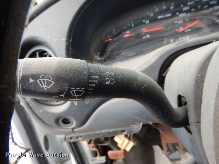 image for item DM2934 2008 Ford E350  shuttle bus