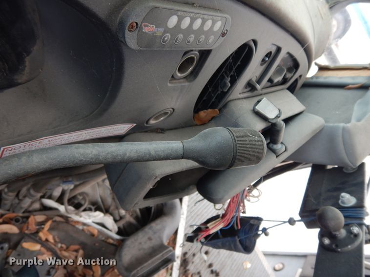 image for item DM2934 2008 Ford E350  shuttle bus