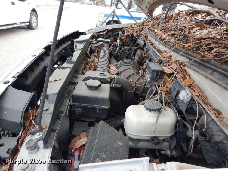 image for item DM2934 2008 Ford E350  shuttle bus