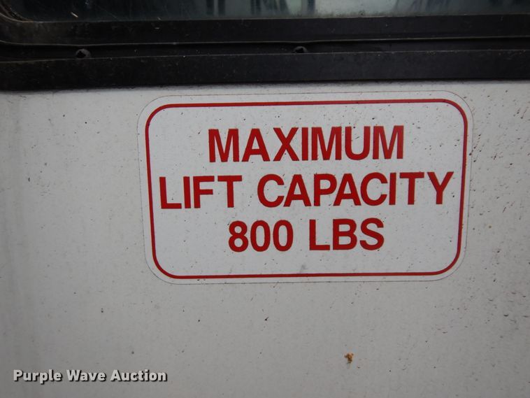 image for item DM2937 2008 Ford E450  shuttle bus