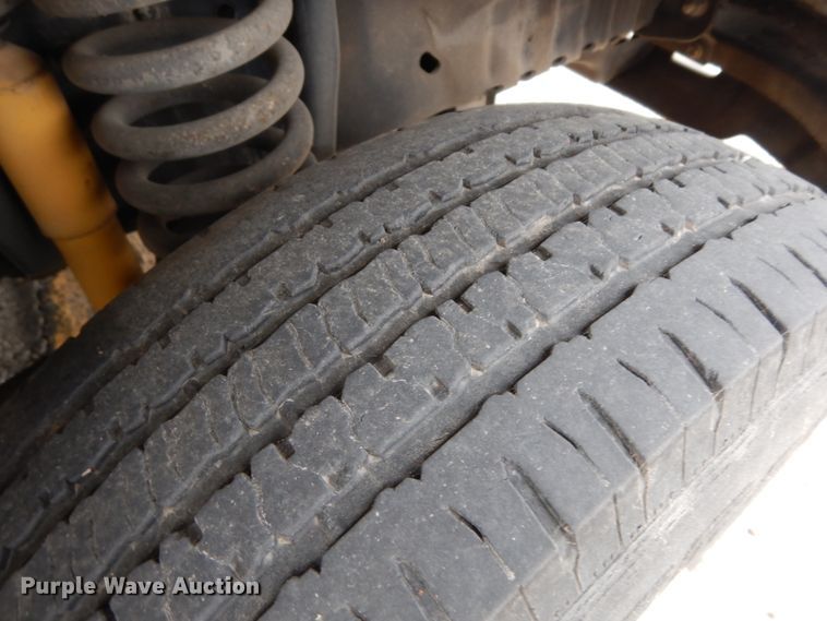 image for item DM2939 2009 Ford E450  shuttle bus