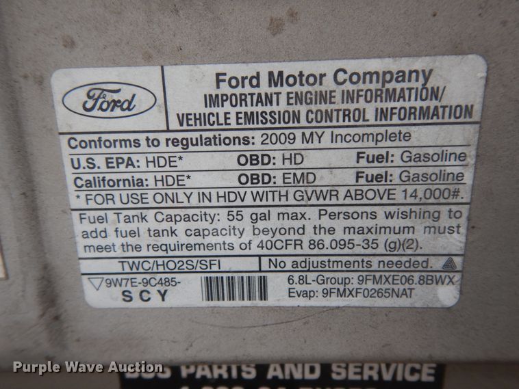 image for item DM2942 2009 Ford E450  shuttle bus