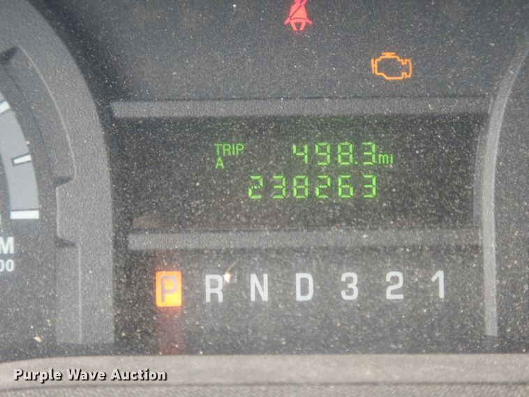 image for item DM2943 2009 Ford E450  shuttle bus