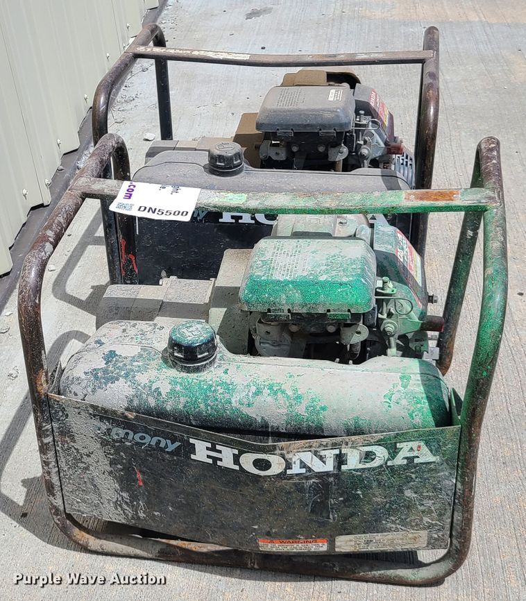 image for item DN5500 (2) Honda EN2500 generators