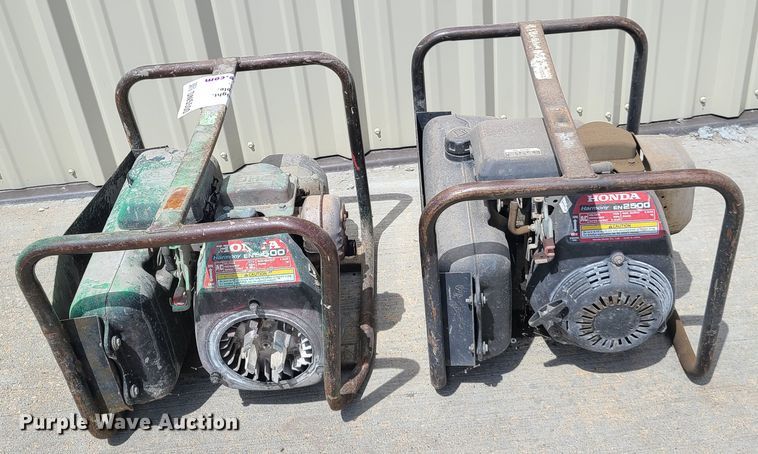 image for item DN5500 (2) Honda EN2500 generators
