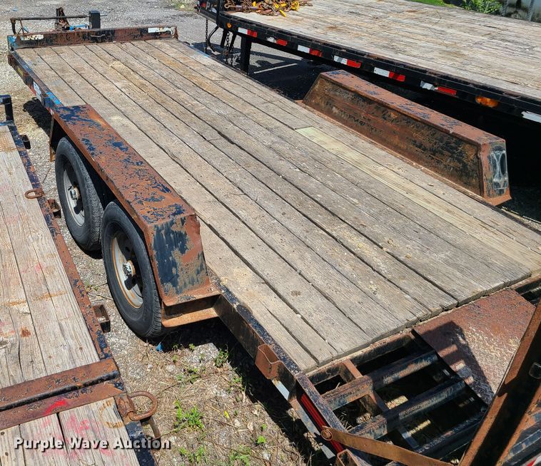 image for item DN5502 2006 Hillsboro S418-2X-BT  utility trailer