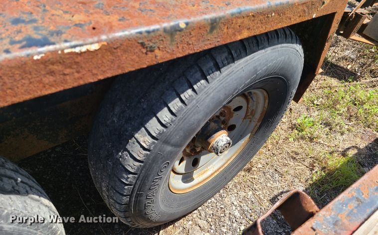 image for item DN5502 2006 Hillsboro S418-2X-BT  utility trailer