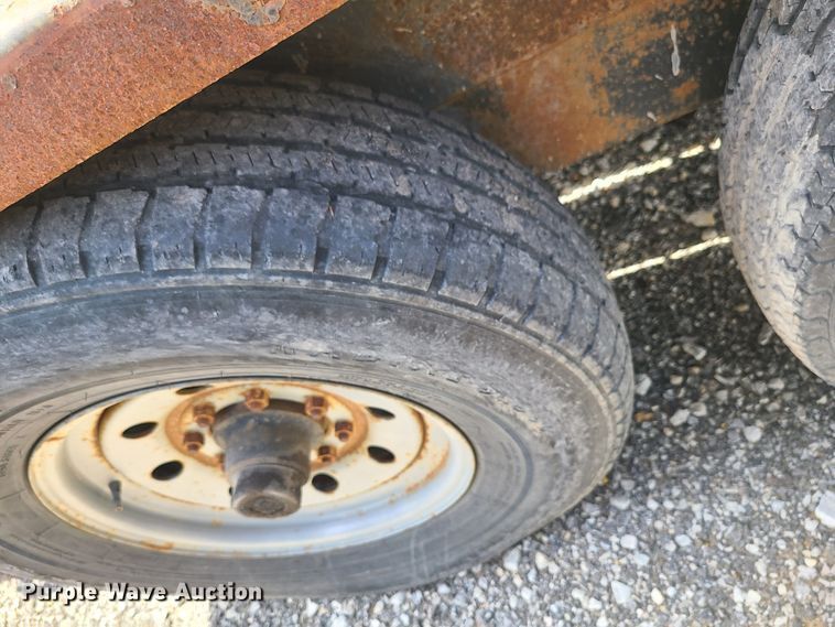 image for item DN5502 2006 Hillsboro S418-2X-BT  utility trailer