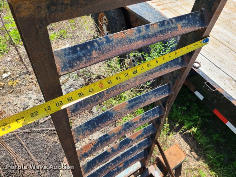 image for item DN5502 2006 Hillsboro S418-2X-BT  utility trailer