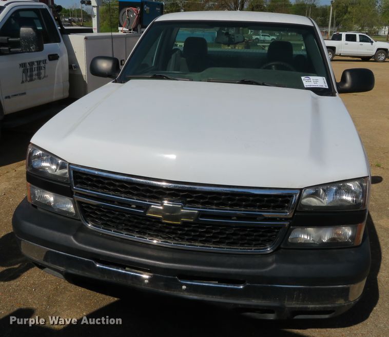 image for item DN5767 2006 Chevrolet Silverado 1500  pickup truck