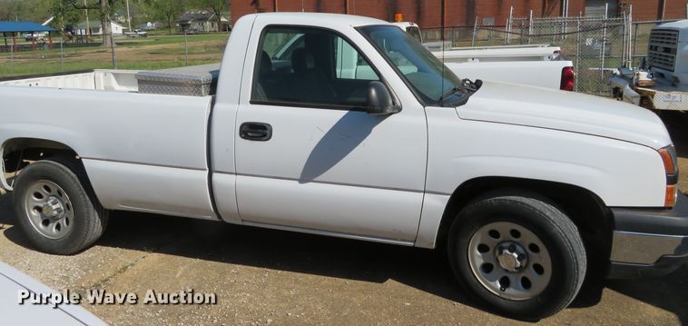 image for item DN5767 2006 Chevrolet Silverado 1500  pickup truck
