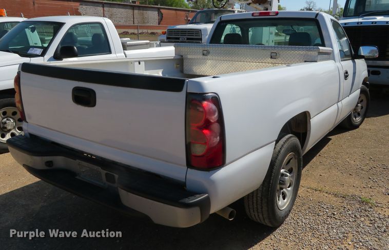 image for item DN5767 2006 Chevrolet Silverado 1500  pickup truck