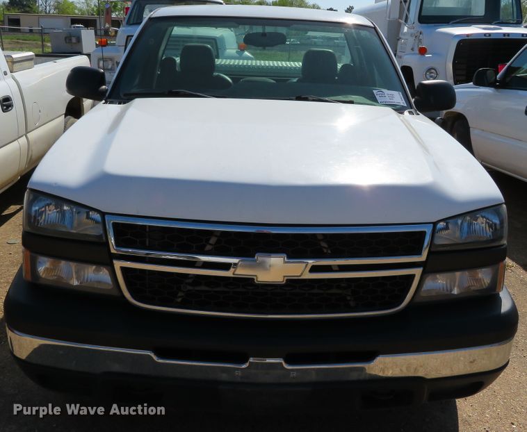 image for item DN5768 2006 Chevrolet Silverado 1500  pickup truck
