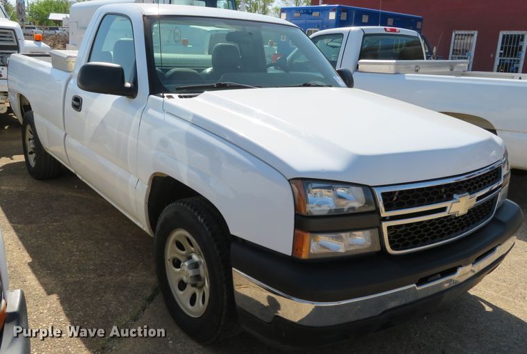 image for item DN5768 2006 Chevrolet Silverado 1500  pickup truck