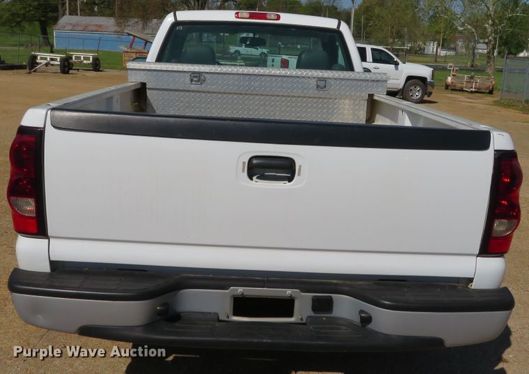 image for item DN5768 2006 Chevrolet Silverado 1500  pickup truck