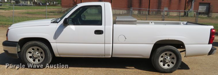image for item DN5768 2006 Chevrolet Silverado 1500  pickup truck