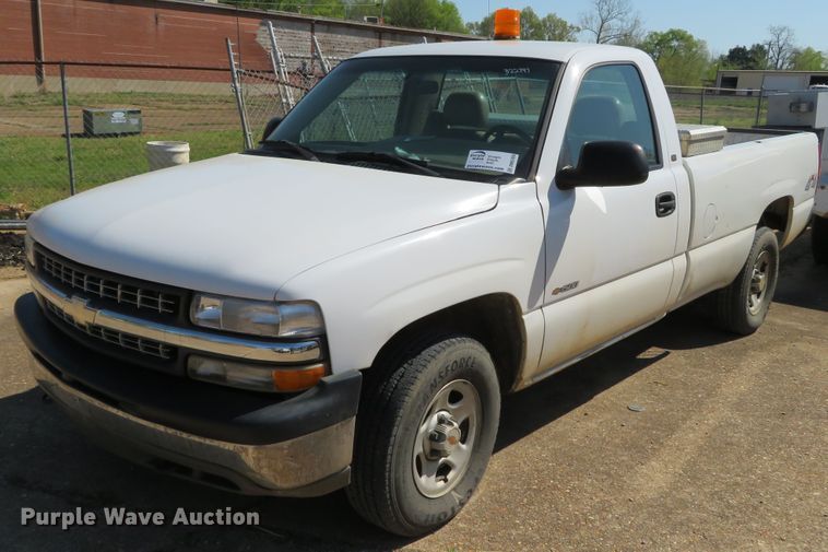 image for item DN5769 2001 Chevrolet Silverado 1500  pickup truck