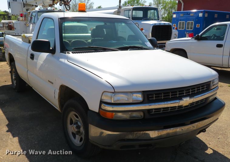 image for item DN5769 2001 Chevrolet Silverado 1500  pickup truck